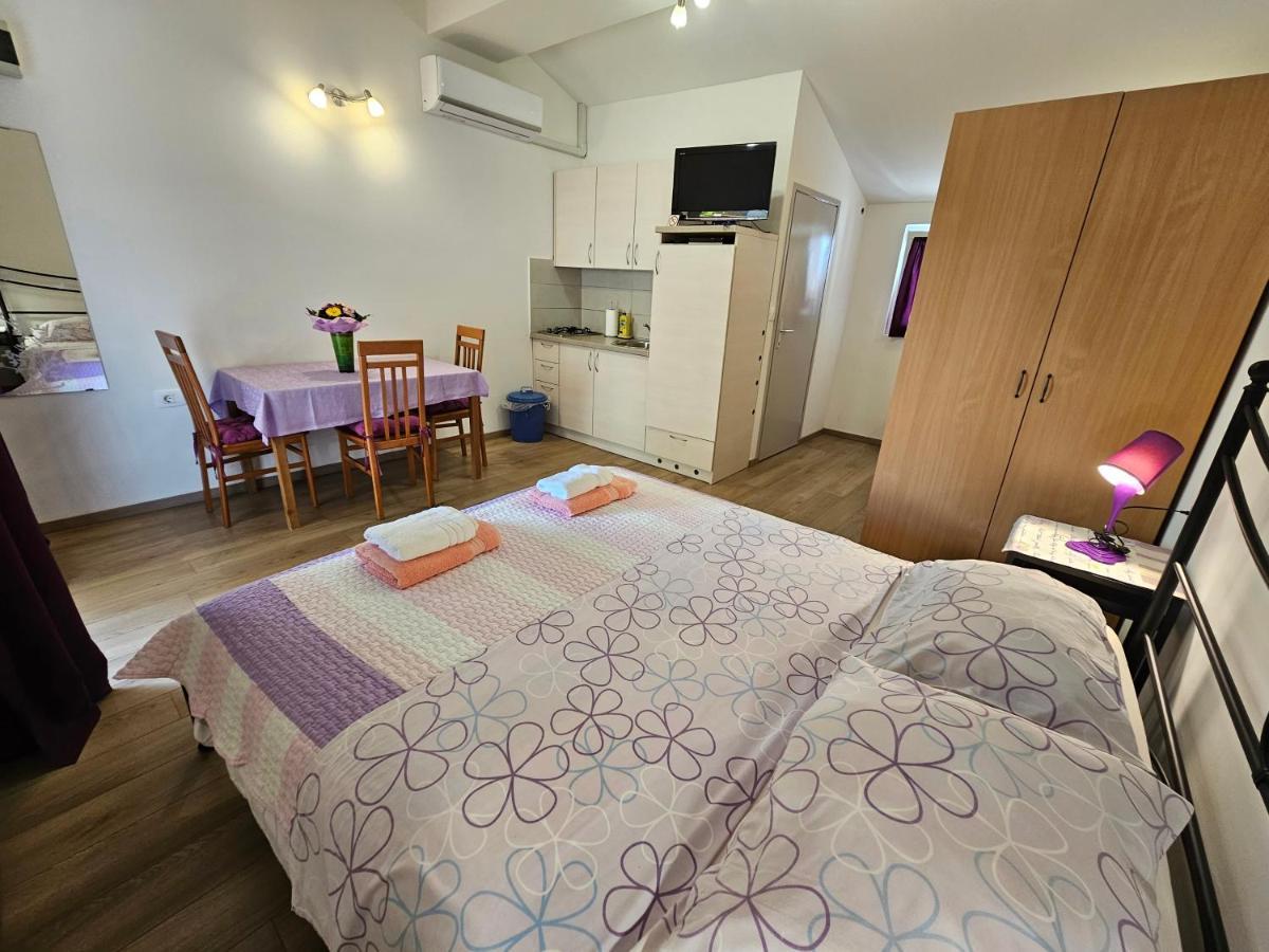 Apartments La Pergola Rovinj Exteriör bild